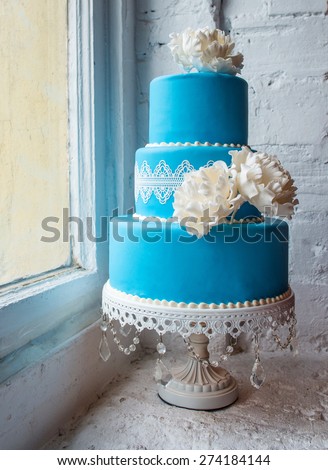 big wedding cake