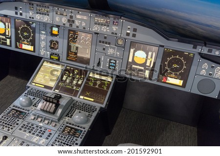 LONDON - JUNE 25 : Airbus A-380-800 flight simulator in London on June 25, 2014
