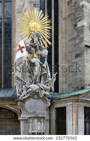 VIENNA, AUSTRIA/EUROPE - SEPTEMBER 22 : Statue at St Stephens Cathedral in Vienna Austria on September 22, 2014