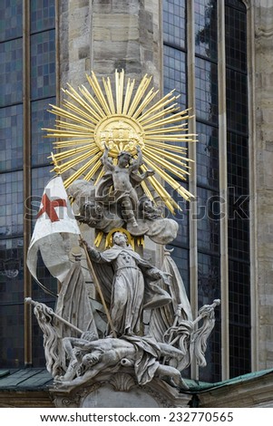 VIENNA, AUSTRIA/EUROPE - SEPTEMBER 22 : Statue at St Stephens Cathedral in Vienna Austria on September 22, 2014