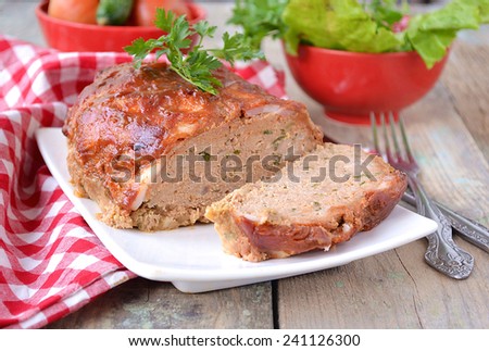 Beef meat loaf with bacon and glaze