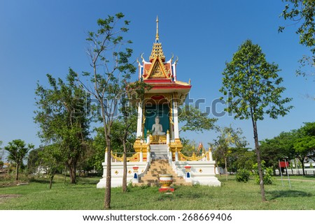place of worship at Wat pamok worawihan