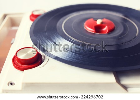 vintage record player retro style
