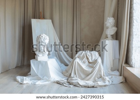 Similar – Foto Bild Weiße Statue auf der Spitze der Domkirche