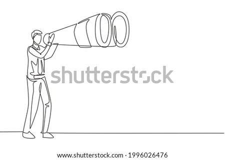Continuous one line drawing tourist man looking through big binoculars far ahead. Young gentleman is traveling with field glasses. Find something interesting. Single line draw design vector graphic