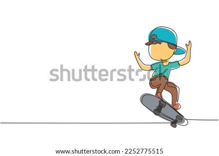 Similar – Foto Bild Kinderskateboardfahrer bei einer Skateboardfahrt.