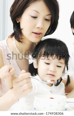 Japanese Mother and daughter