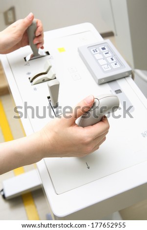 Japanese woman engineer conducting the X-ray