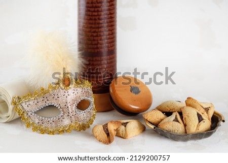 The Scroll of Esther and Purim Festival objects Foto stock © 