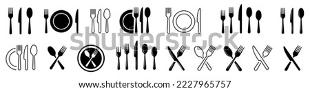 Set of fork, knife, spoon. Cutlery and crockery sign. Tableware icon. Logotype menu. Silhouette of cutlery. Thin line icon. Set in flat style. Eating utensils set symbol. Vector illustration