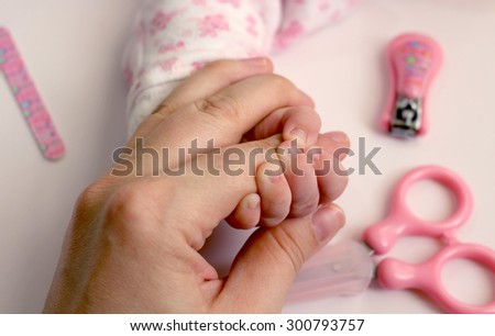 Cut nails newborn baby