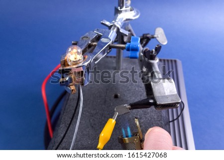 Measurement of electrical conductivity of germanium, electrical appliances. Foto stock © 