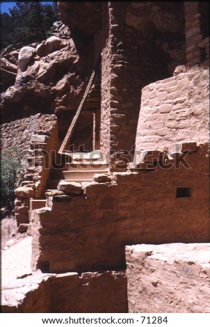 Colorado Cliff dwelling 1