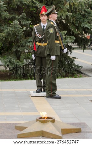 Volgograd, Russia - may 07, 2015: Cadet young guard change another guard of honor