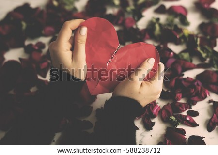 Broken Heart Sadness Frustration Flower Leafs Stockfoto © 