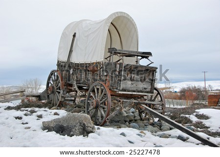 This antique covered wagon sits at the entrance to Farewell Bend State park near the Oregon Trail and Hamilton, Oregon.