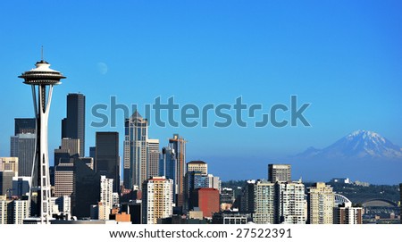 Seattle,the Space Needle and Mt. Rainier on beautiful summer day.