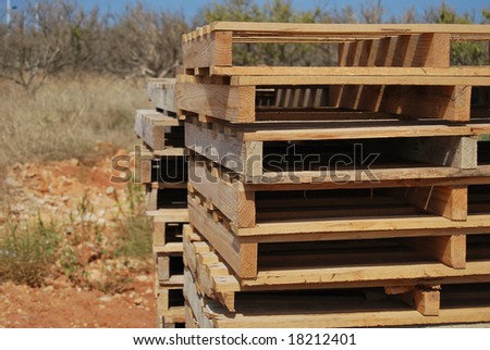 Pallets for shipping diverse materials