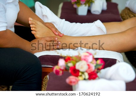 professional foot massage in Thai massage salon