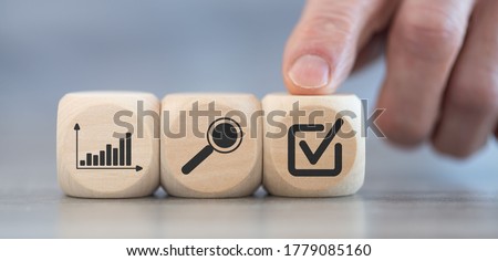 Concept of financial evaluation on wooden cubes Stockfoto © 