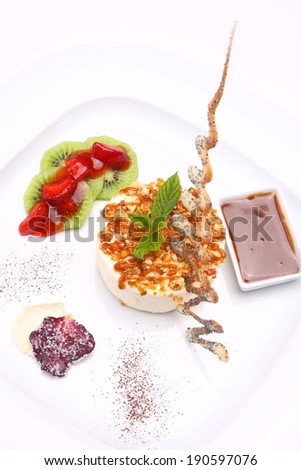 Honey Parfait with Caramel Sauce and Croquant