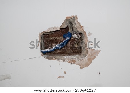 wall cavity for electrical connection
