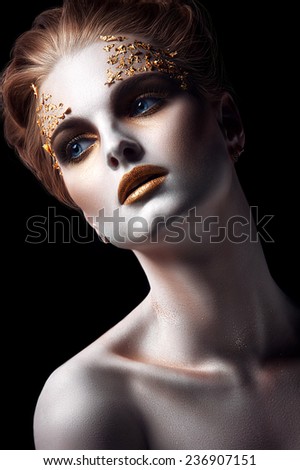 Girl with golden makeup, beauty face, portrait women, art, black background.