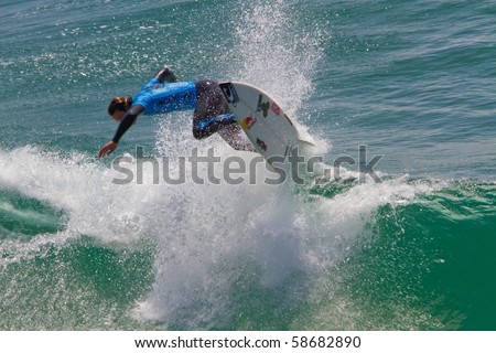 HUNTINGTON BEACH, CA-AUGUST 8: Jordy Smith of South Africa competes in the Men\'s competition for the World Championship Sunday, August 8, 2010 in Huntington Beach.  The event ends today with an award\'s ceremony.