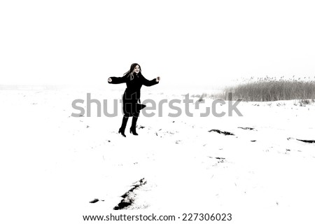 girl, woman , dream, escape, to smile , to hope , to wait , to trust , faith , laughter , hair, hands, eyes , smile, teeth , horizon, dress, coat , shirt, snow, winter, tree , run, away , nose, teeth