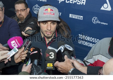 BARCELONA - FEBRUARY 20: Carlos Sainz of Toro Rosso at second day of Formula One Test Days at Catalunya Circuit on February 20, 2015 in Barcelona, Spain.