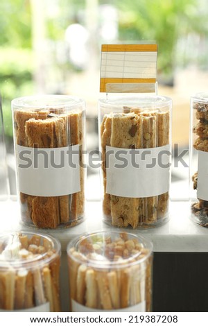 almond cookie in plastic box
