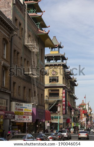 SAN FRANCISCO - DECEMBER 31: Daytime at Chinatown on December 31,  2013 in San Francisco, USA. San Francisco\'s Chinatown is one of North America\'s largest Chinatowns.