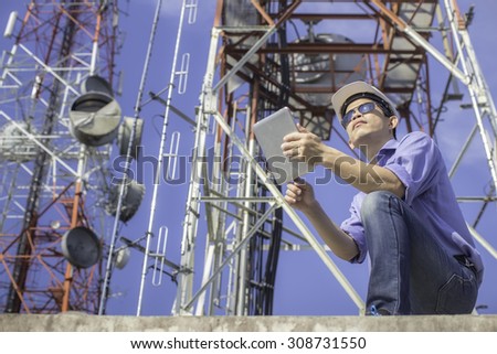 engineer communications check Antenna