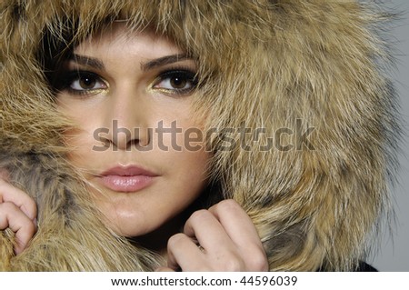 Close up fashion girl dressed in winter