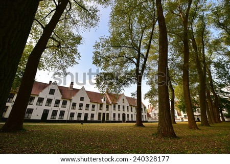 BRUGES - SEPTEMBER 14: Begijnhof of Bruges, a semi-monastic community of religious women on September 14, 2014 in Bruges, Belgium