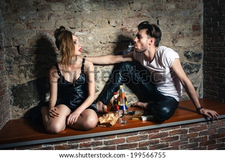 alcohol bad lifestyle couple