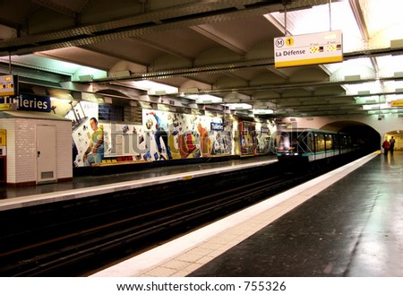 Metro, Paris
