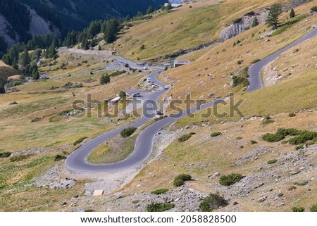 Mountain pass road Col de Vars as part of the Route des Grandes Alpes in the french alps Imagine de stoc © 