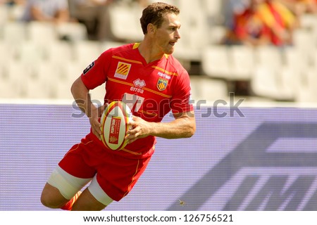BARCELONA - SEPT, 15: Gavin Hume of USAP Perpignan in action during the French rugby union league match USAP Perpignan vs Stade Toulousain at the Olympic Stadium in Barcelona, on September 15, 2012