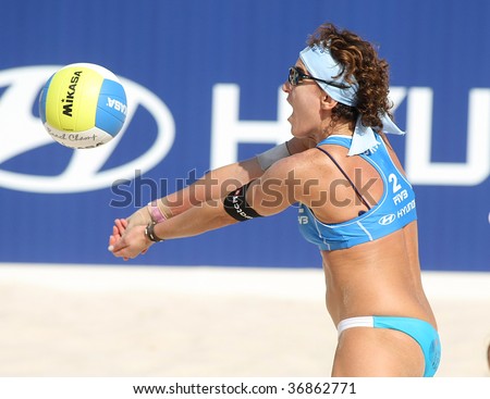 BARCELONA - SEPT. 10: Brasilian beach Volley player Shelda Bede in action during a match of the Swatch FIVB Beach Volley World Tour 09 at monjuich September 10, 2009 in Barcelona, Spain.