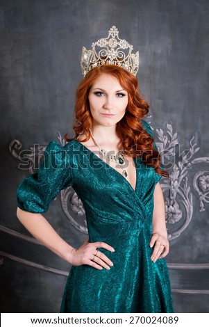 Queen, royal person with crown, red hair and green dress