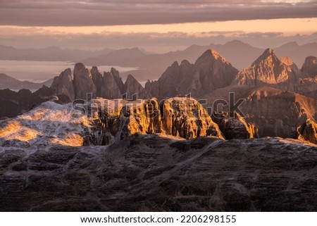Sunrise over Piz Boè, 3152 m.l.s. red light, Canazei, Pordoi pass, Dolomites, Trentino Alto Adige, Italy Foto stock © 