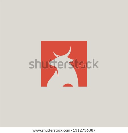 Bull logo with bull animal icon. Animal silhouette logo concept.