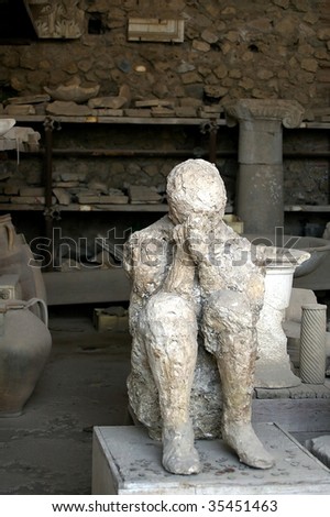 Pompei Man With Hands Covering Face Before Death Stock Photo 35451463 ...