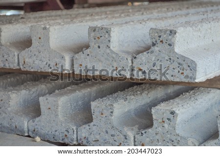 Prestressed precast pretensioned reinforced concrete beam