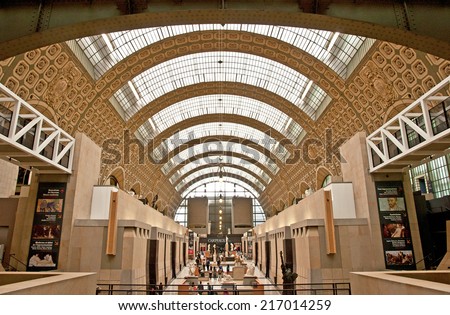 PARIS, FRANCE - SEPTEMBER 7, 2014: Musee d\'Orsay. The museum was opened in 1986, the museum houses the largest collection of impressionist and post-impressionist masterpieces in the world.
