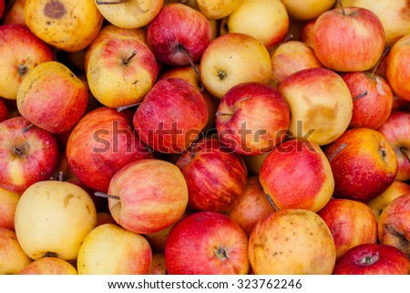 Red apples on sale