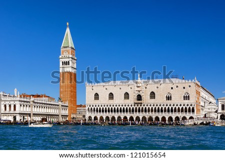 Venice, the Doge\'s Palace, the view from the Grand Canal