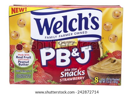 ALAMEDA, CA - JANUARY 08,2015:  6.4 ounce box with Eight 0.8 ounce pouches of Welch\'s brand Peanut Butter and Jelly Bite Sized Snacks. Strawberry Flavor. Great snack for Adults and Children.