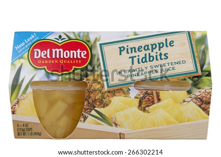 ALAMEDA, CA - MARCH 31, 2015: Illustrative Editorial of Del Monte brand Pineapple Tidbits in Lightly Sweetened Pineapple Juice. Four 4 ounce fruit cups. New Look. Same Great Taste.
